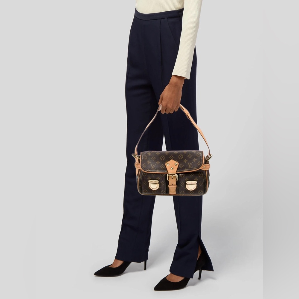 Louis Vuitton Monogram Hudson Bag 🤎 - Picture 13 of 13